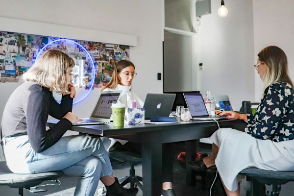 Les avantages d'une agence digitale à Lille pour votre succès